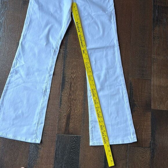 NWT AG Adriano Goldschmeid white jeans the angel bootcut womens size 30x32 stret - Picture 7 of 8